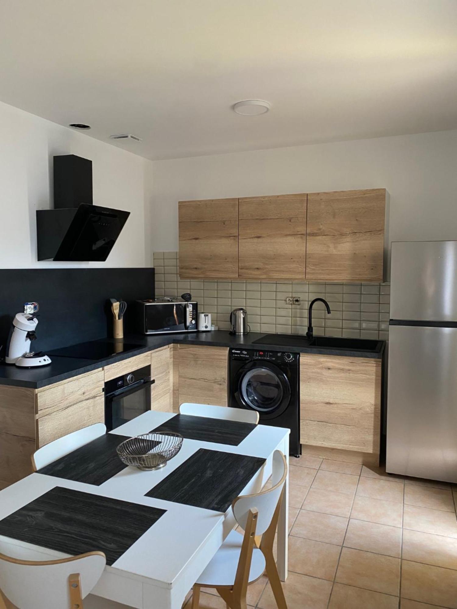 Tres Bel Appartement ! 撒莱 外观 照片